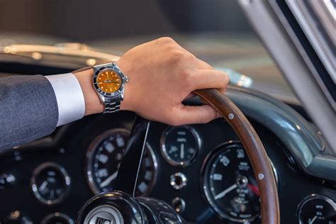 james bond rolex in car